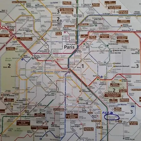 Appartement Studio Rer D