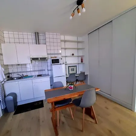 Appartement Studio Rer D *